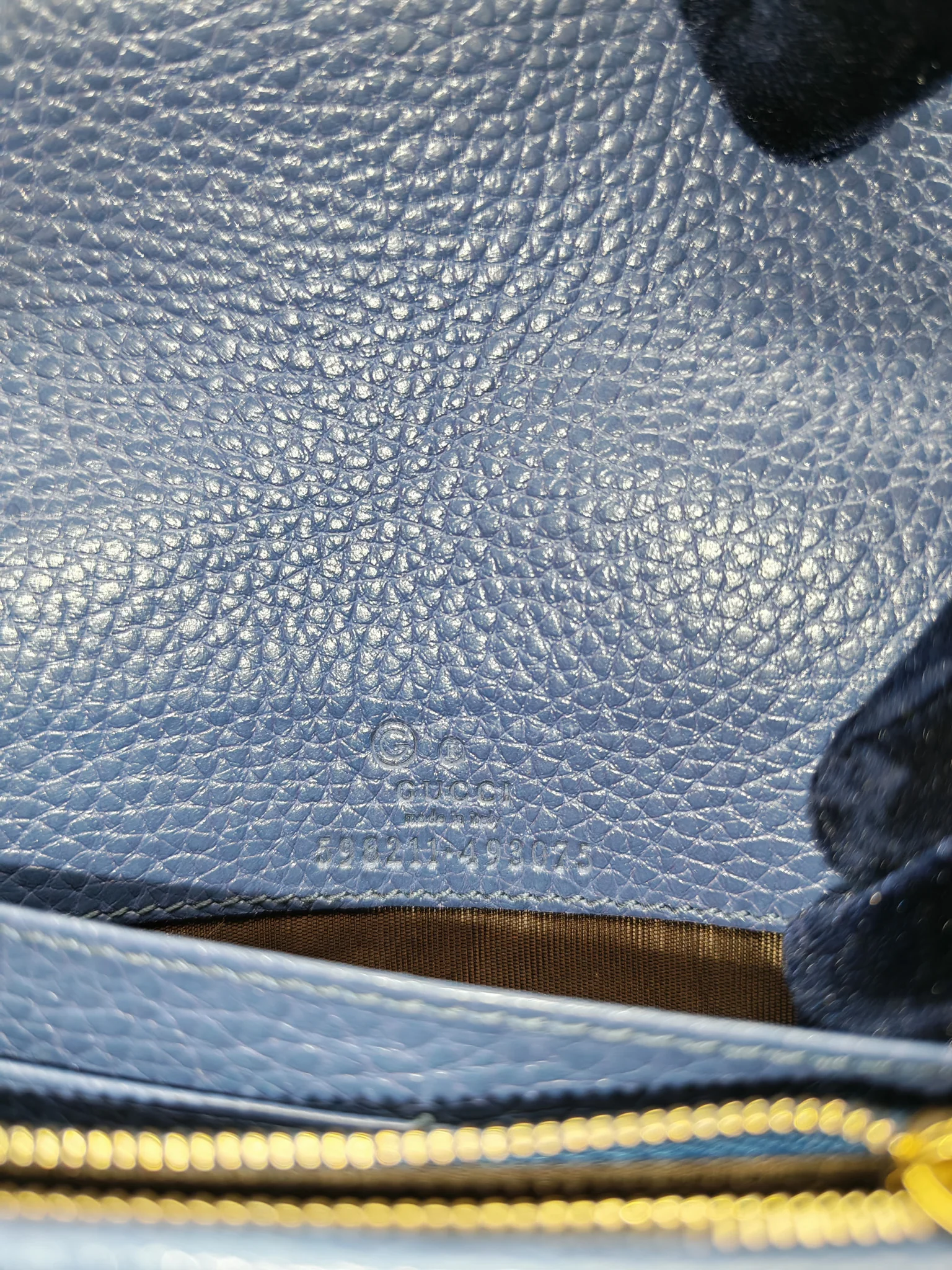 Gucci Soho Wallet on Chain in Blue Grained Leather Light Gold Hardware - Image 22