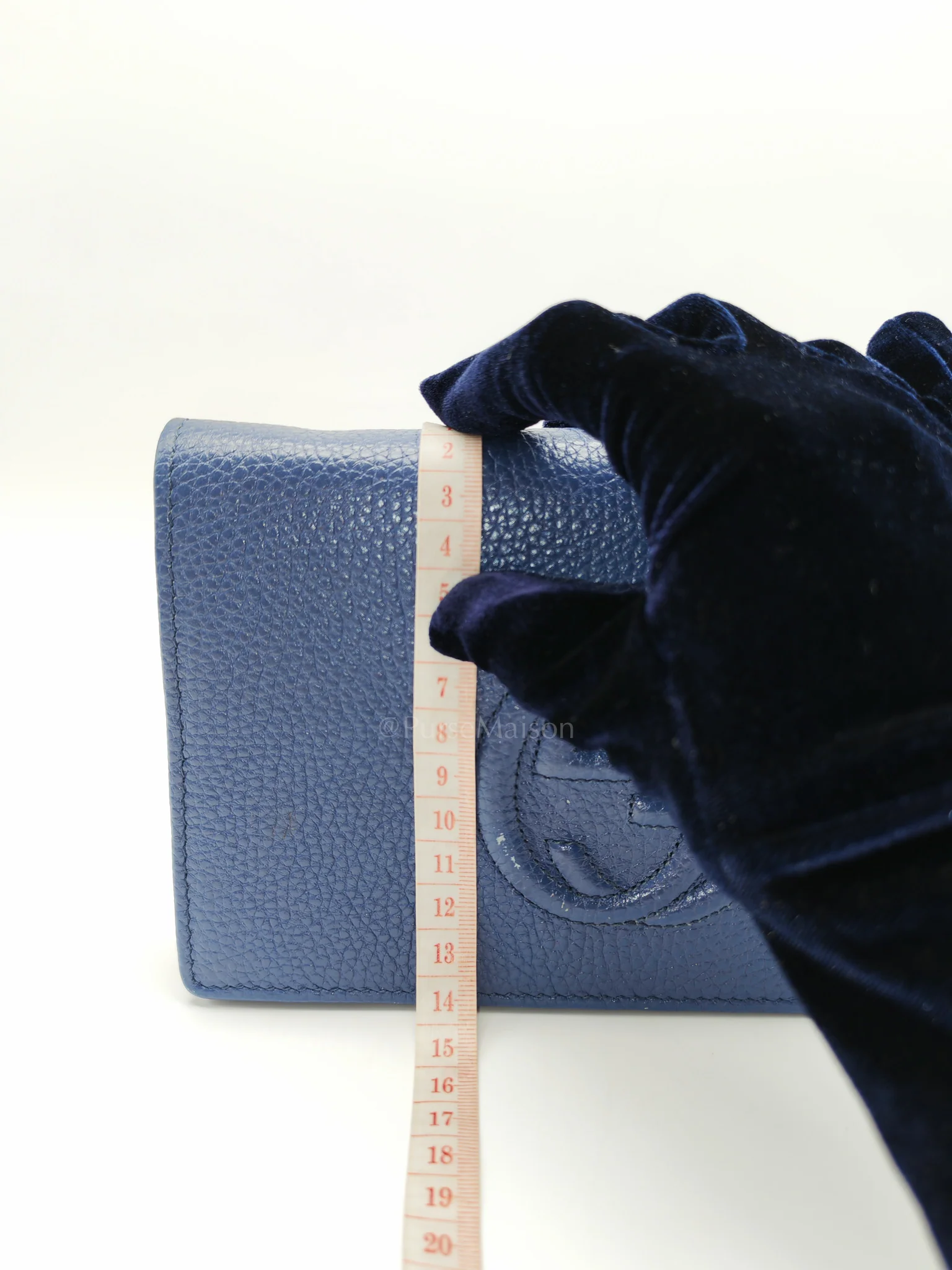 Gucci Soho Wallet on Chain in Blue Grained Leather Light Gold Hardware - Image 24
