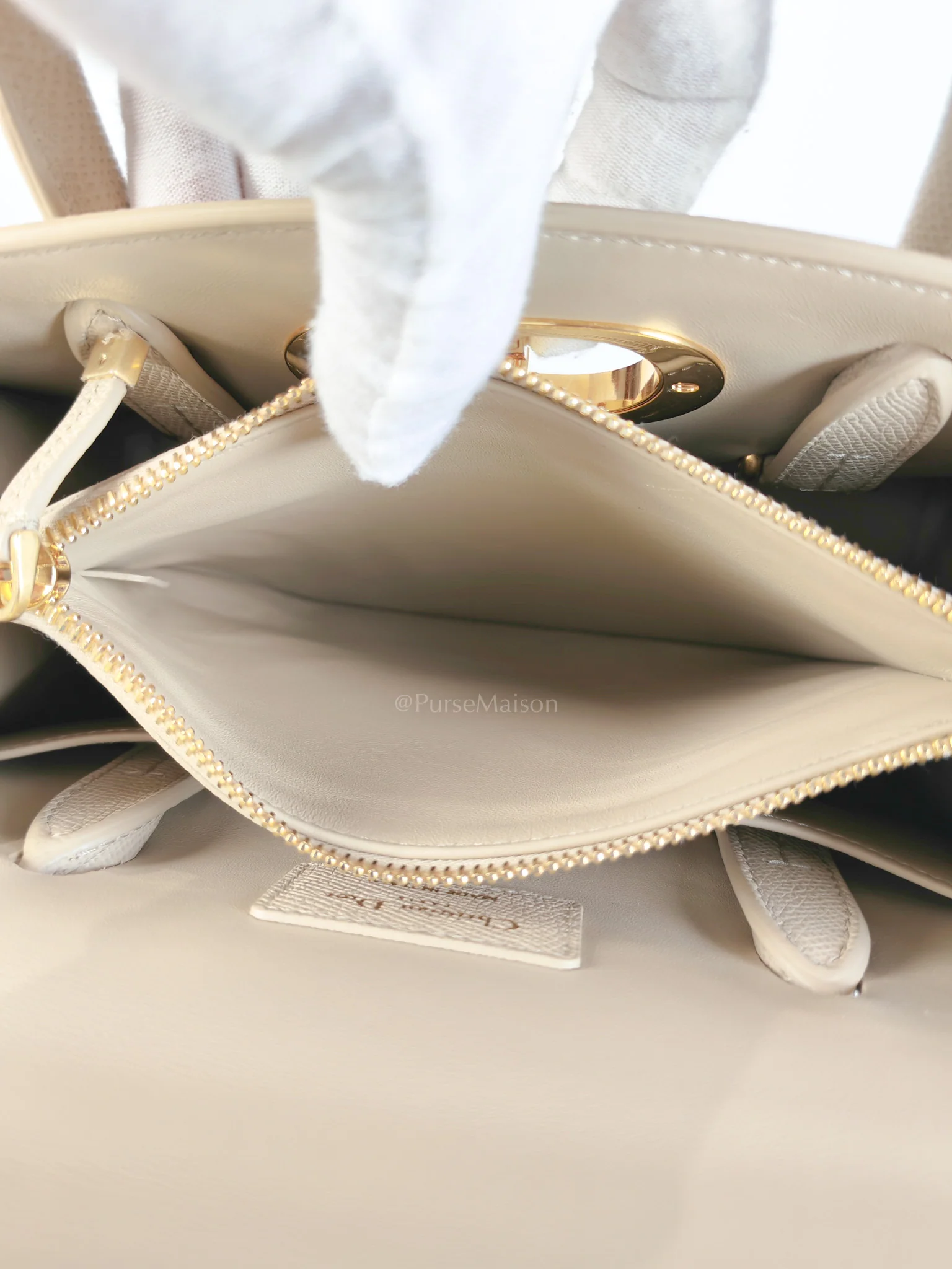 Christian Dior St Honoré Tote Bag Medium in Beige Grained Calfskin - Image 27