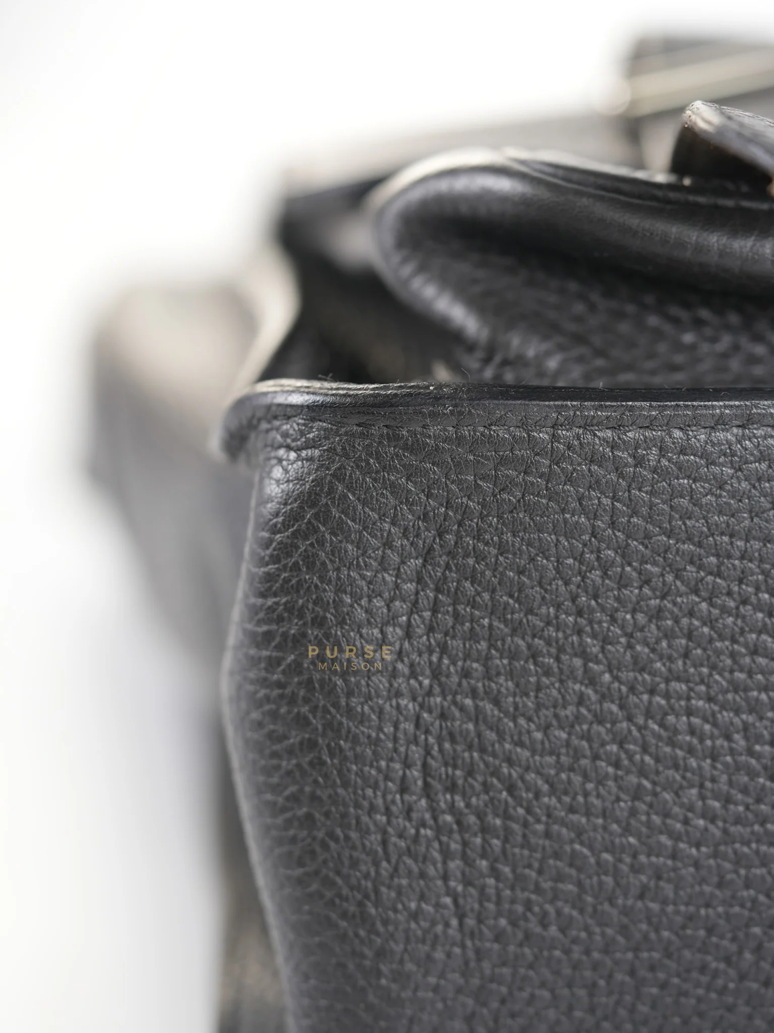 Hermes Steve Messenger 35 in Noir & Etoupe Clemence Leather Palladium Hardware Stamp X(2016) - Image 16