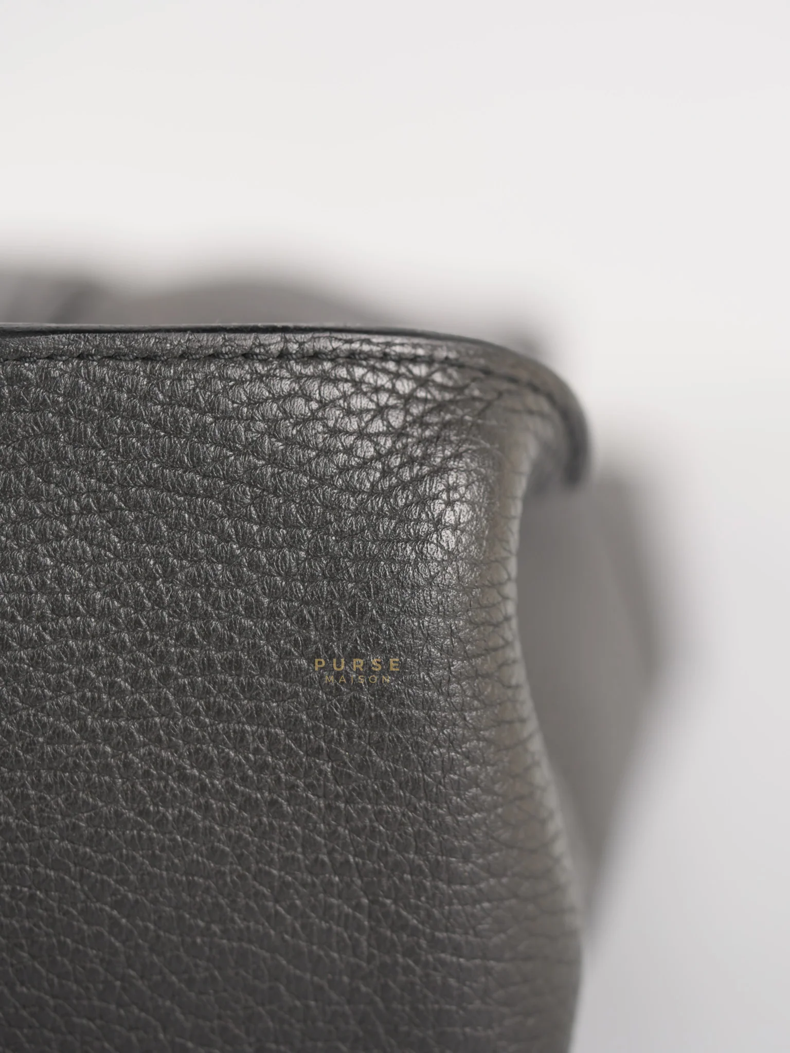 Hermes Steve Messenger 35 in Noir & Etoupe Clemence Leather Palladium Hardware Stamp X(2016) - Image 20
