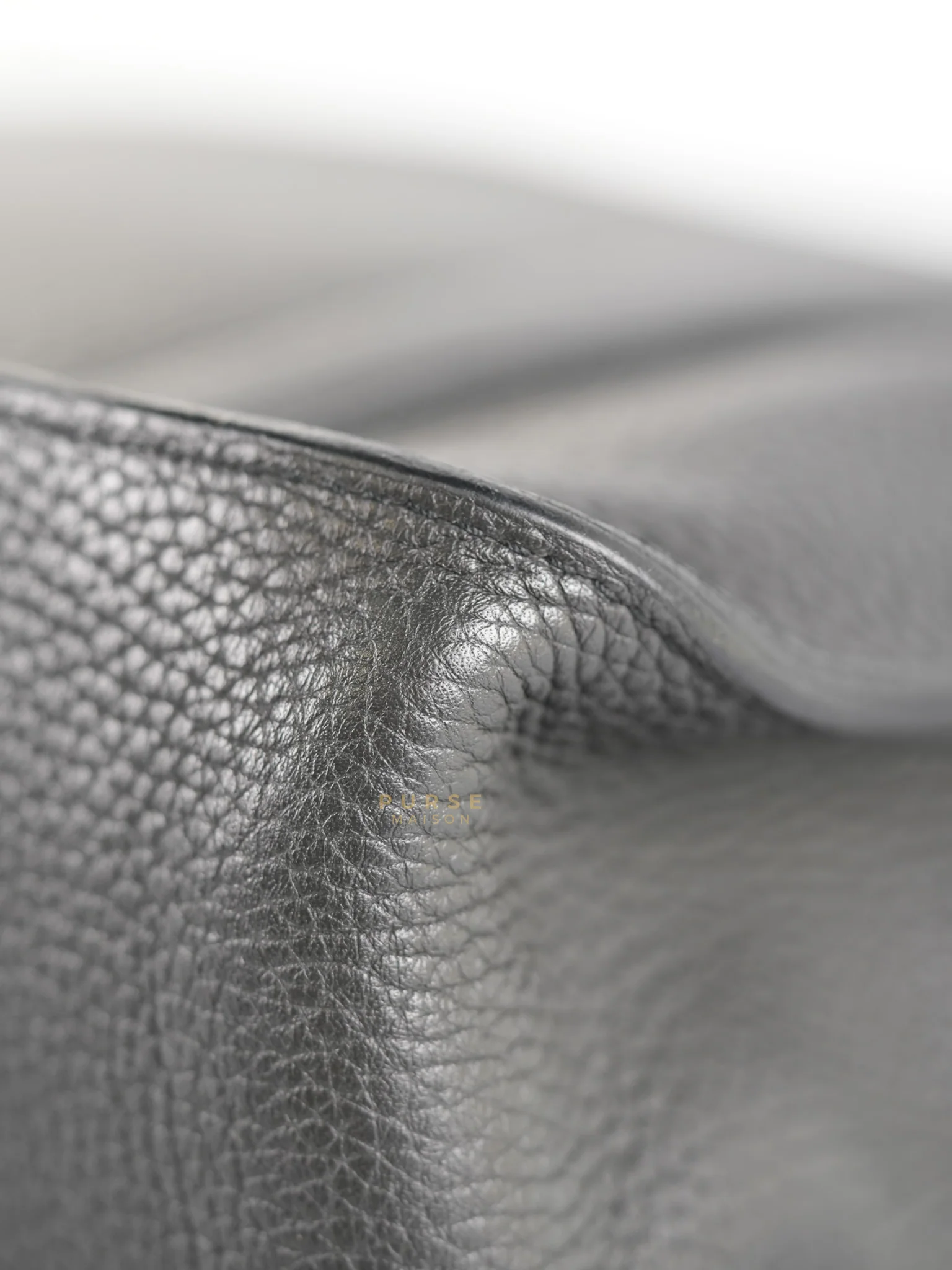 Hermes Steve Messenger 35 in Noir & Etoupe Clemence Leather Palladium Hardware Stamp X(2016) - Image 22