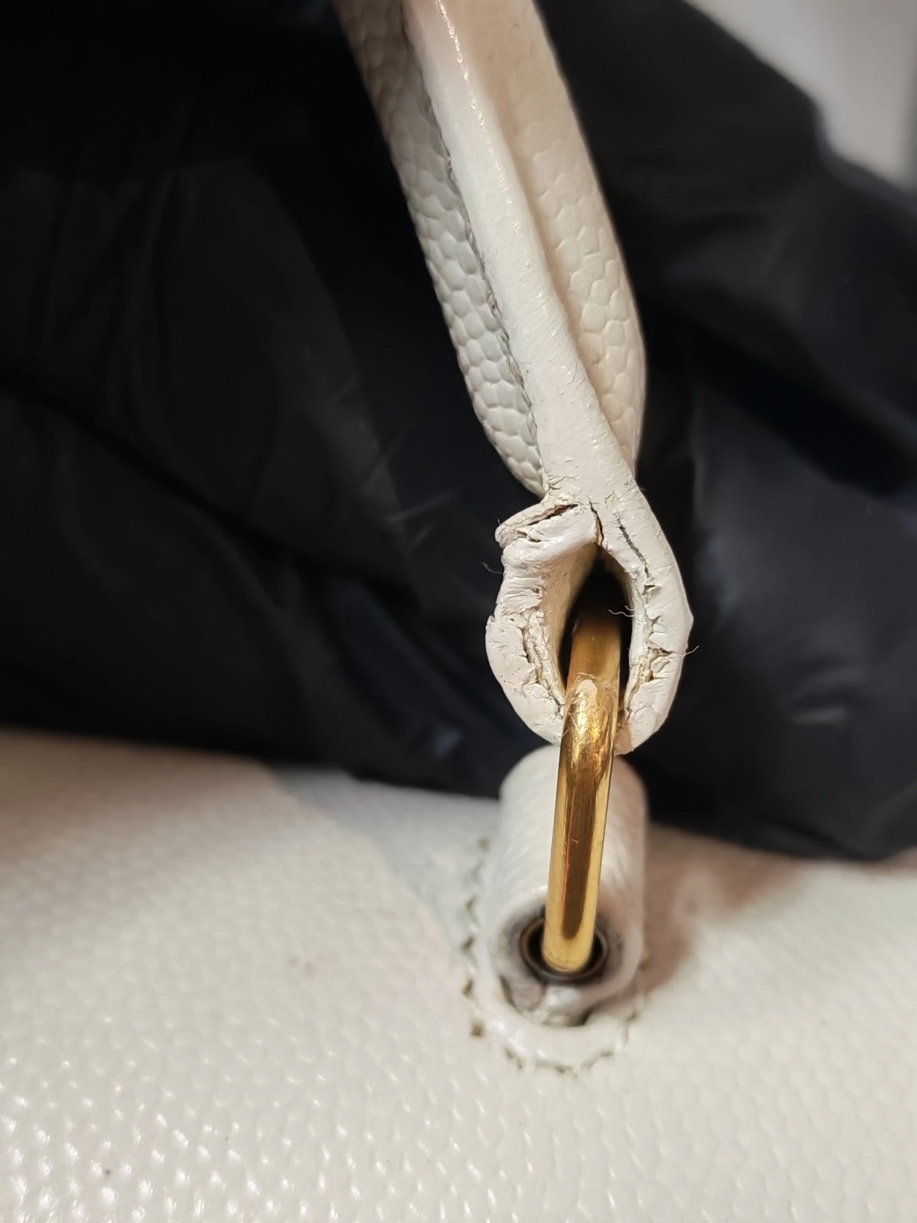 Yves Saint Laurent Cassandra Top Handle Medium in Off White Grained Calfskin Leather - Image 33