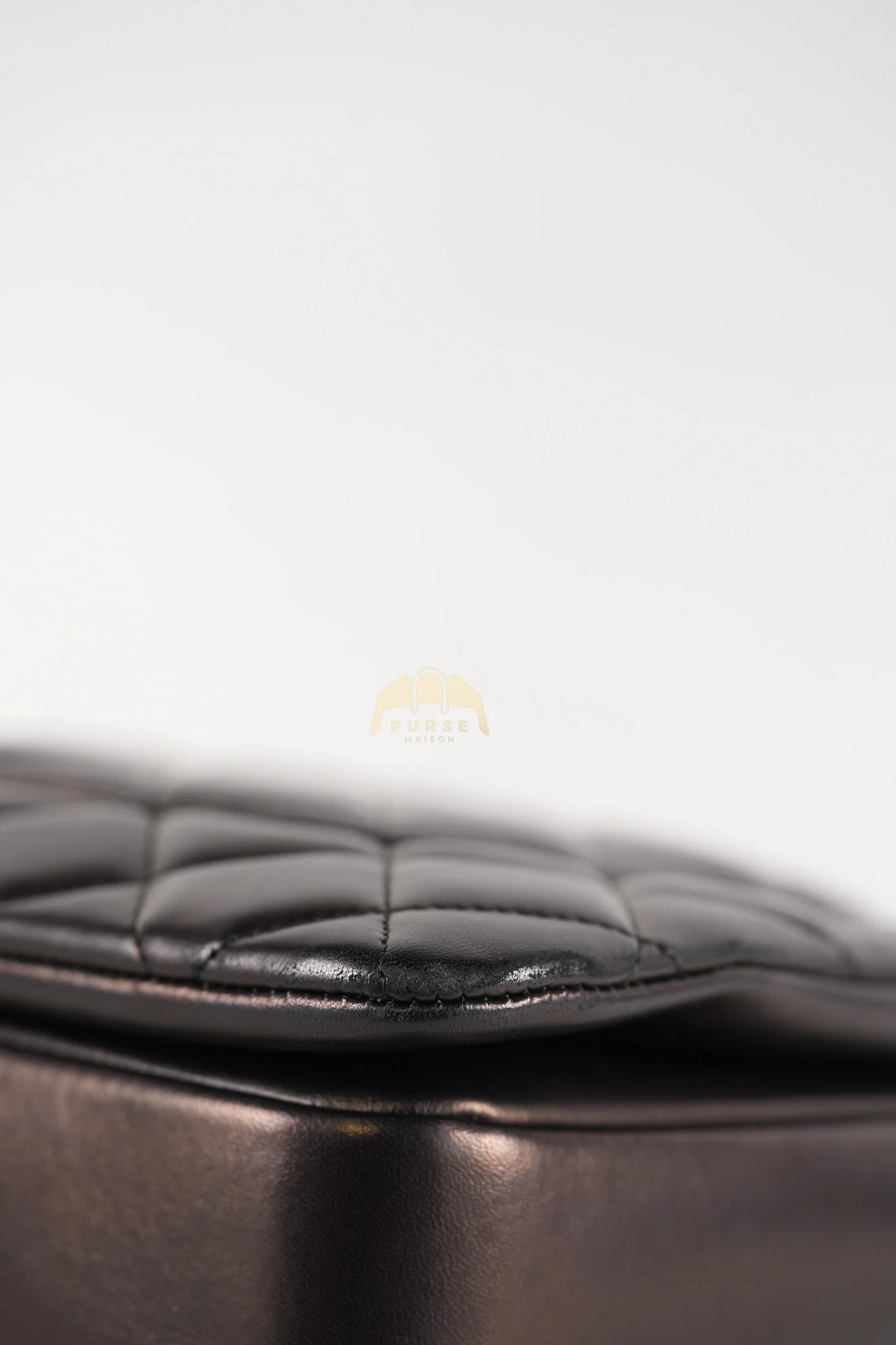Chanel Trendy CC Top Handle Jumbo in Black Lambskin Light Gold Hardware (Series 19) - Image 11