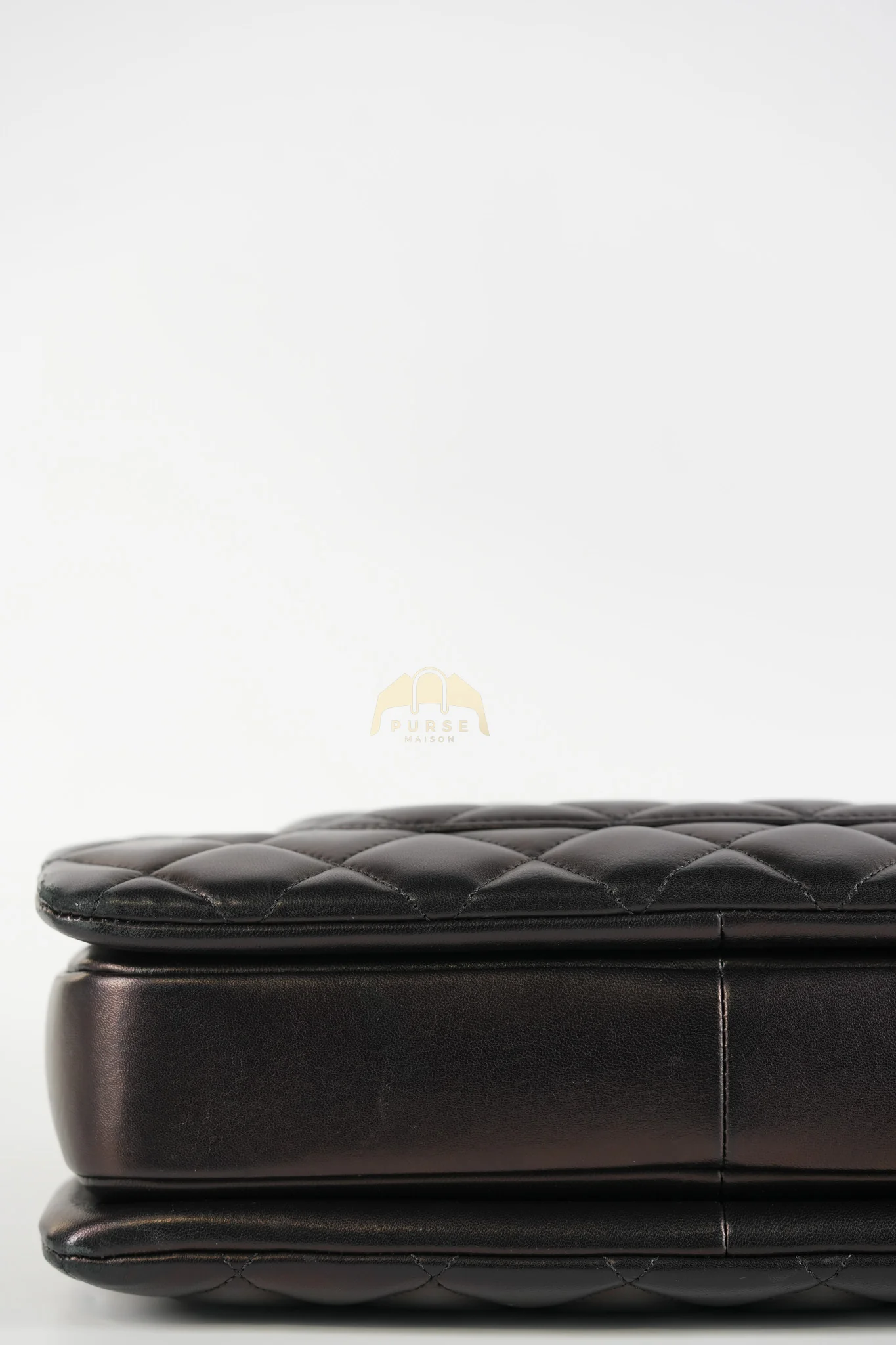 Chanel Trendy CC Top Handle Jumbo in Black Lambskin Light Gold Hardware (Series 19) - Image 14