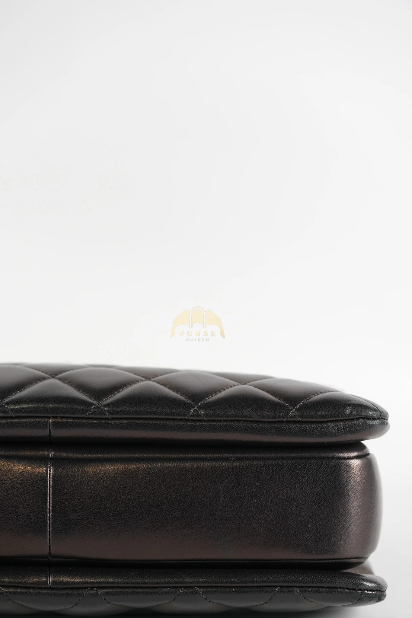 Chanel Trendy CC Top Handle Jumbo in Black Lambskin Light Gold Hardware (Series 19) - Image 17