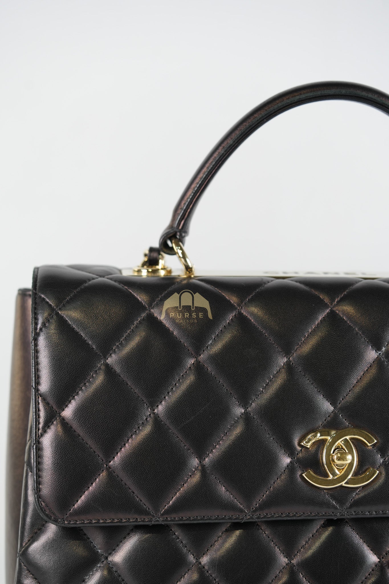 Chanel Trendy CC Top Handle Jumbo in Black Lambskin Light Gold Hardware (Series 19) - Image 19