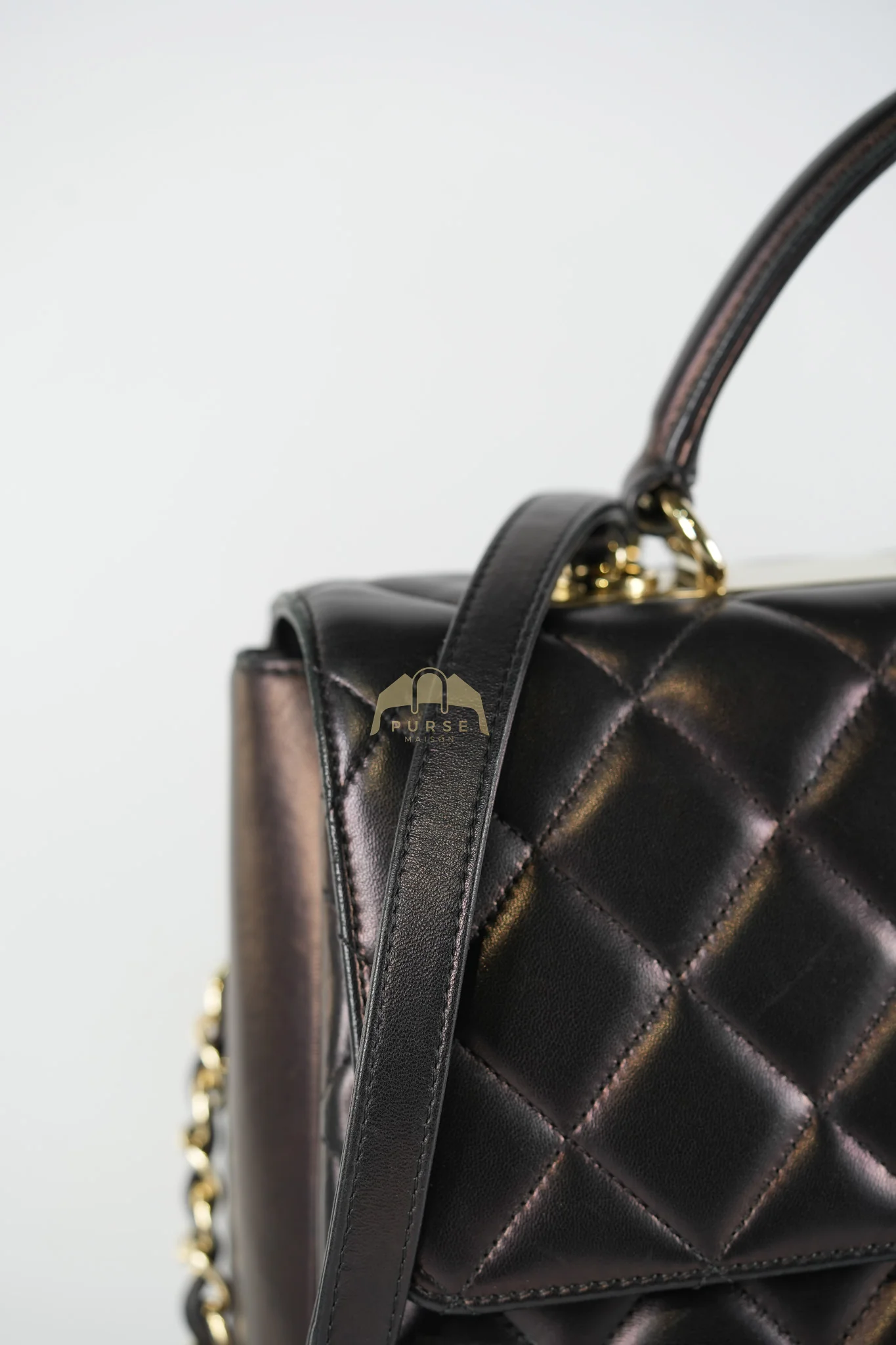 Chanel Trendy CC Top Handle Jumbo in Black Lambskin Light Gold Hardware (Series 19) - Image 21