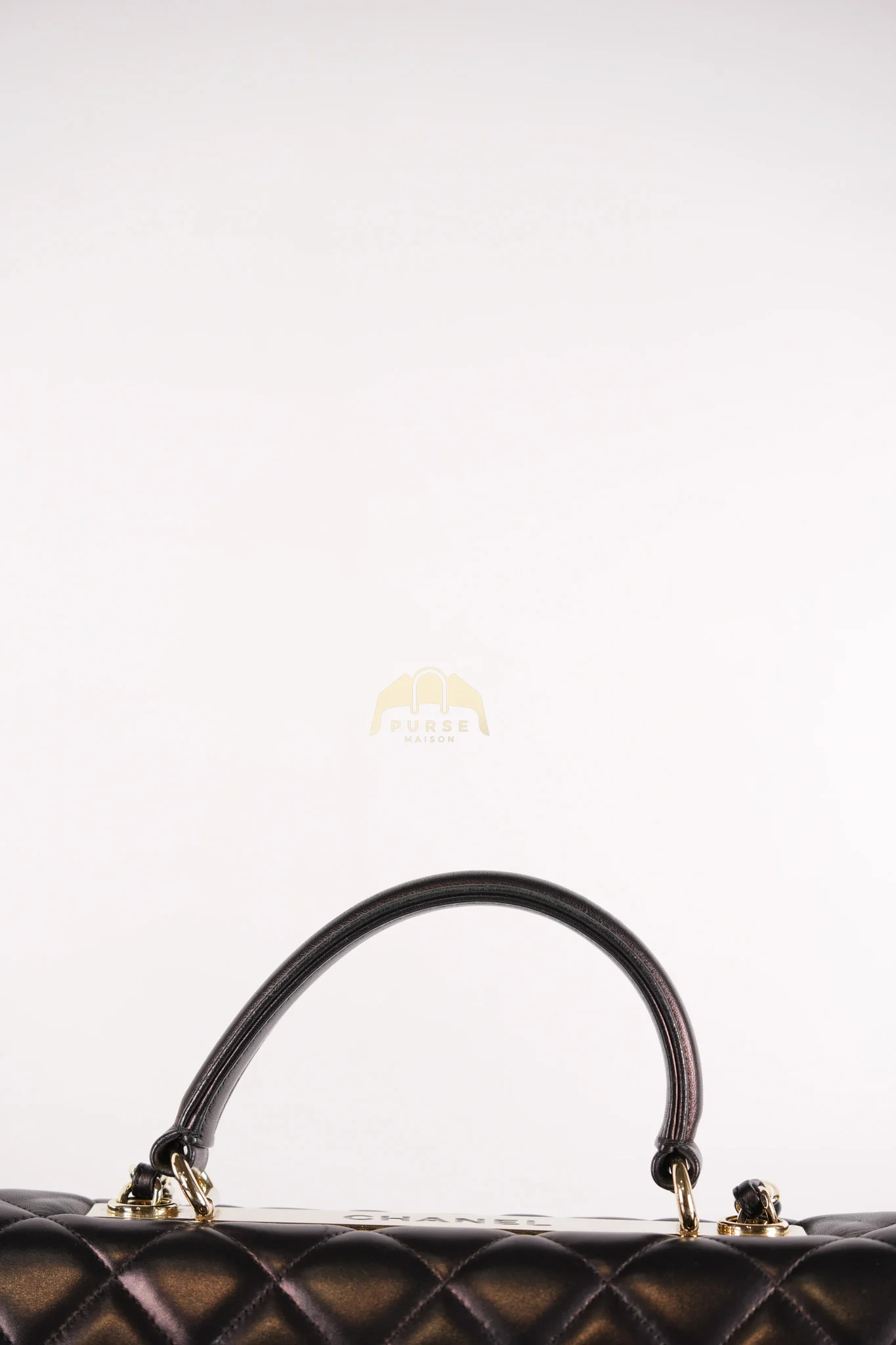 Chanel Trendy CC Top Handle Jumbo in Black Lambskin Light Gold Hardware (Series 19) - Image 39