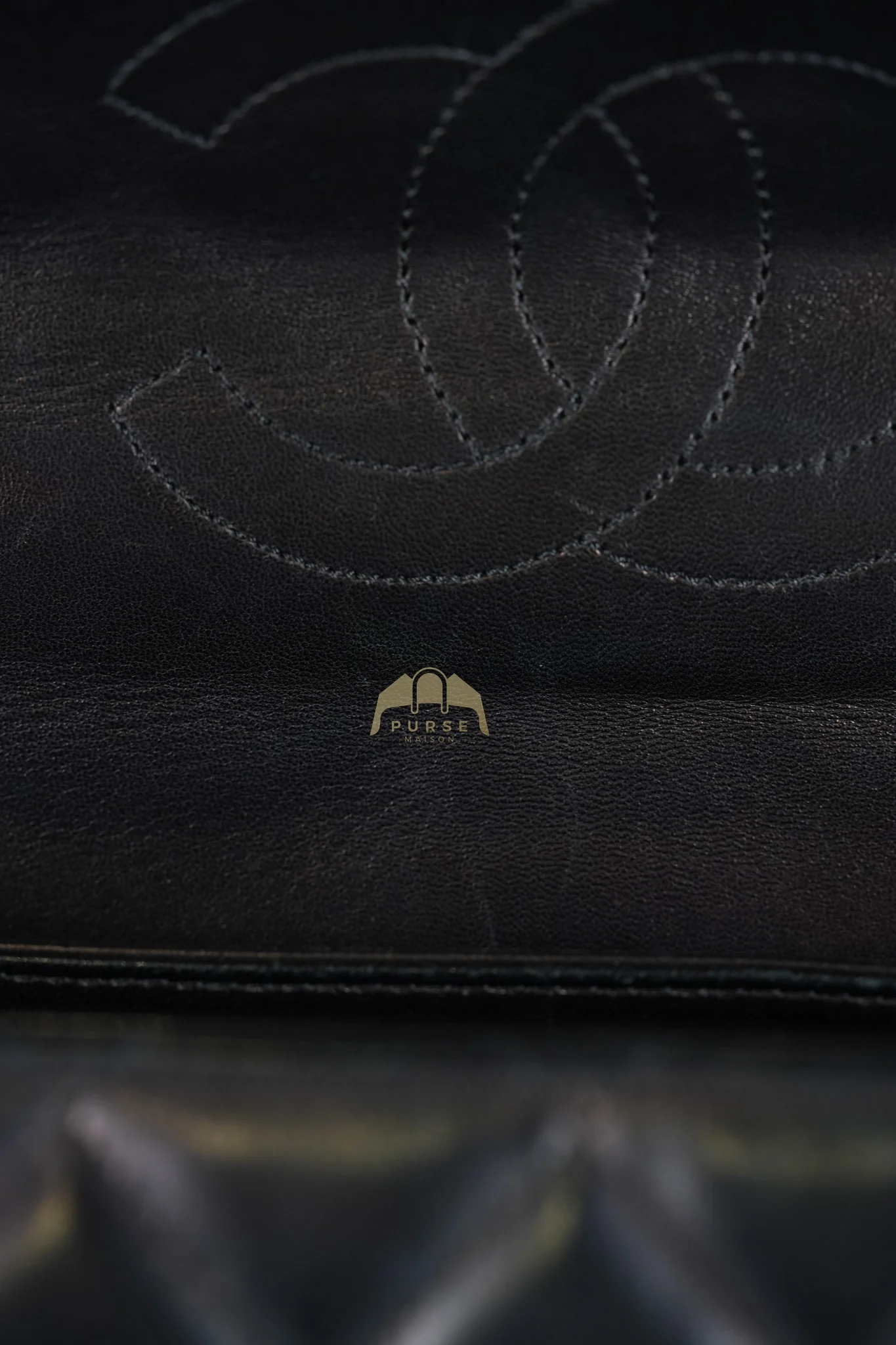 Chanel Trendy CC Top Handle Jumbo in Black Lambskin Light Gold Hardware (Series 19) - Image 50