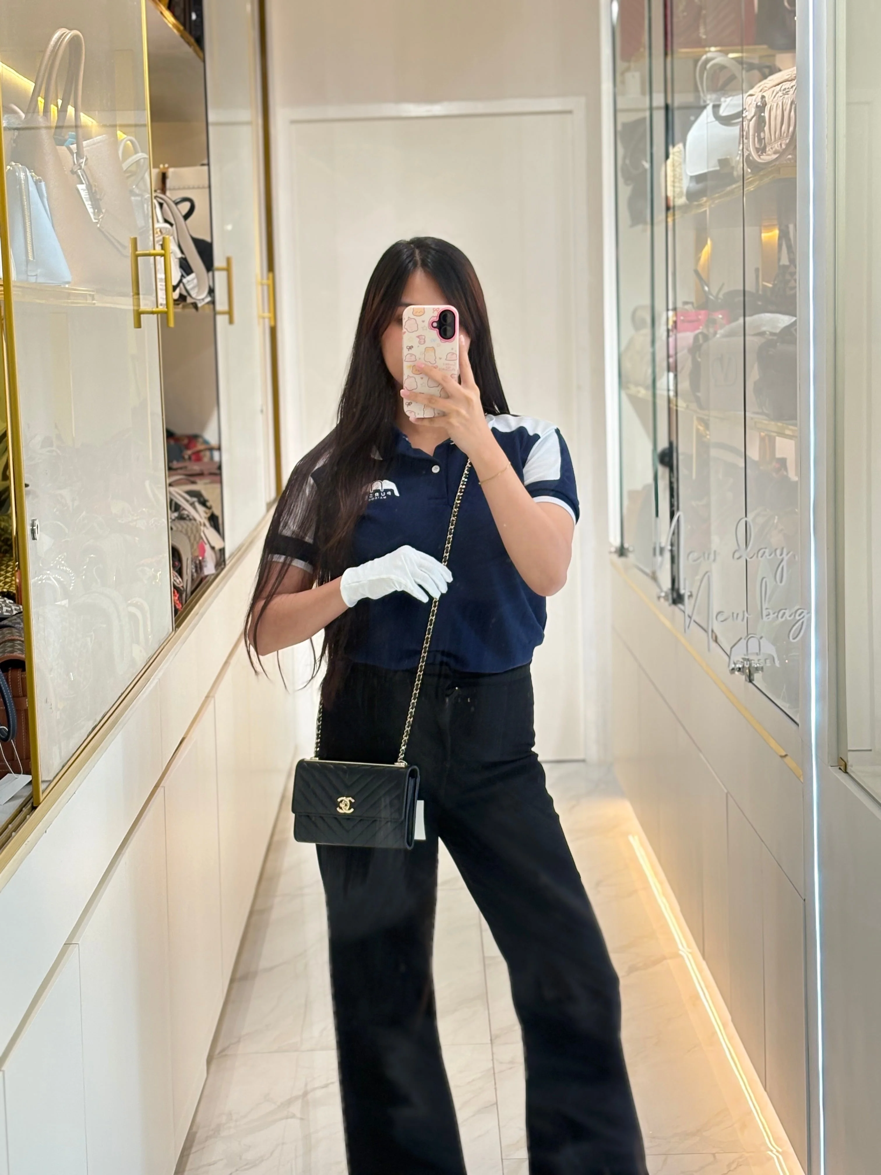 Chanel Trendy Wallet on Chain(WOC) Black Lambskin Leather in Light Gold Hardware (Series 25****00) - Image 31