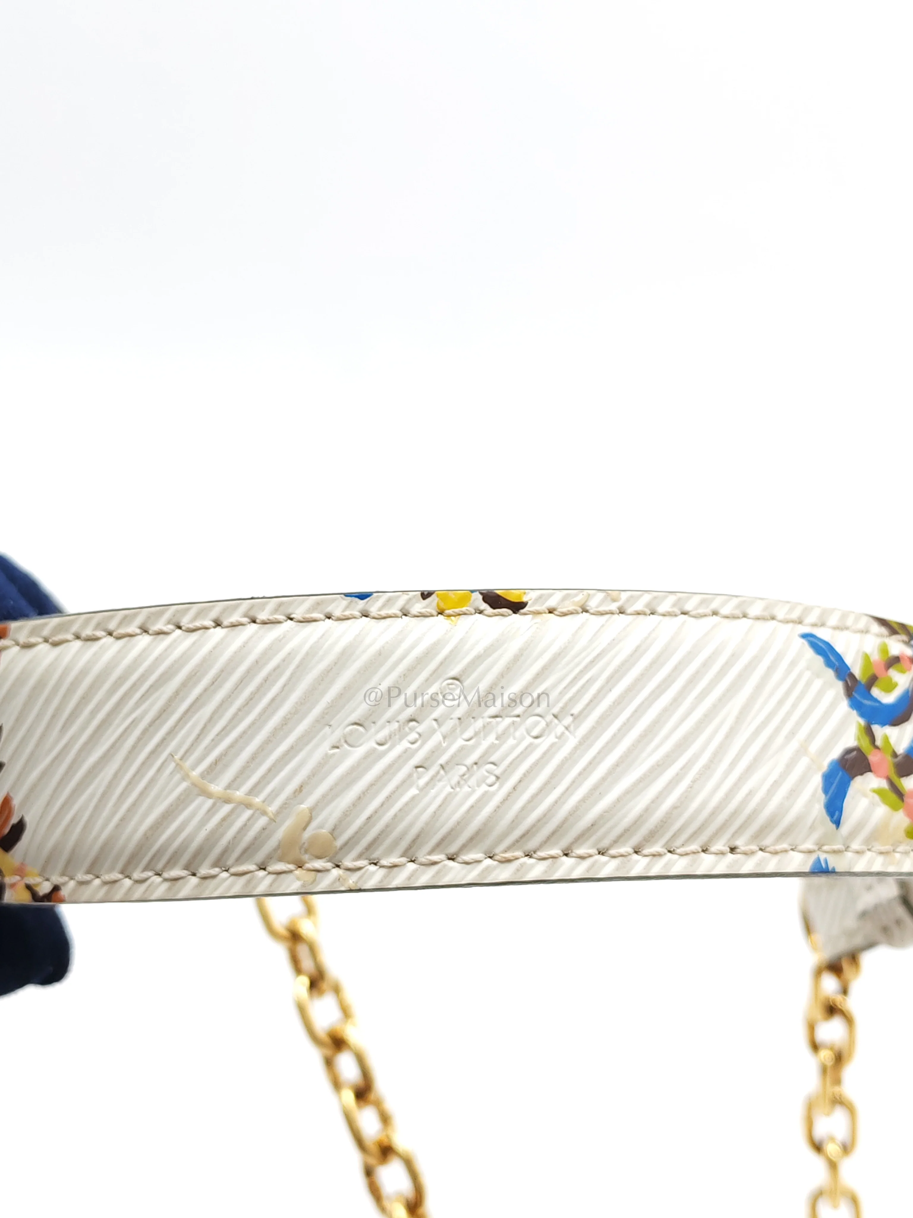 Louis Vuitton Twist Lock MM in White Romantic Blossom Epi Leather & Gold Hardware (Date Code: SR0138) - Image 18