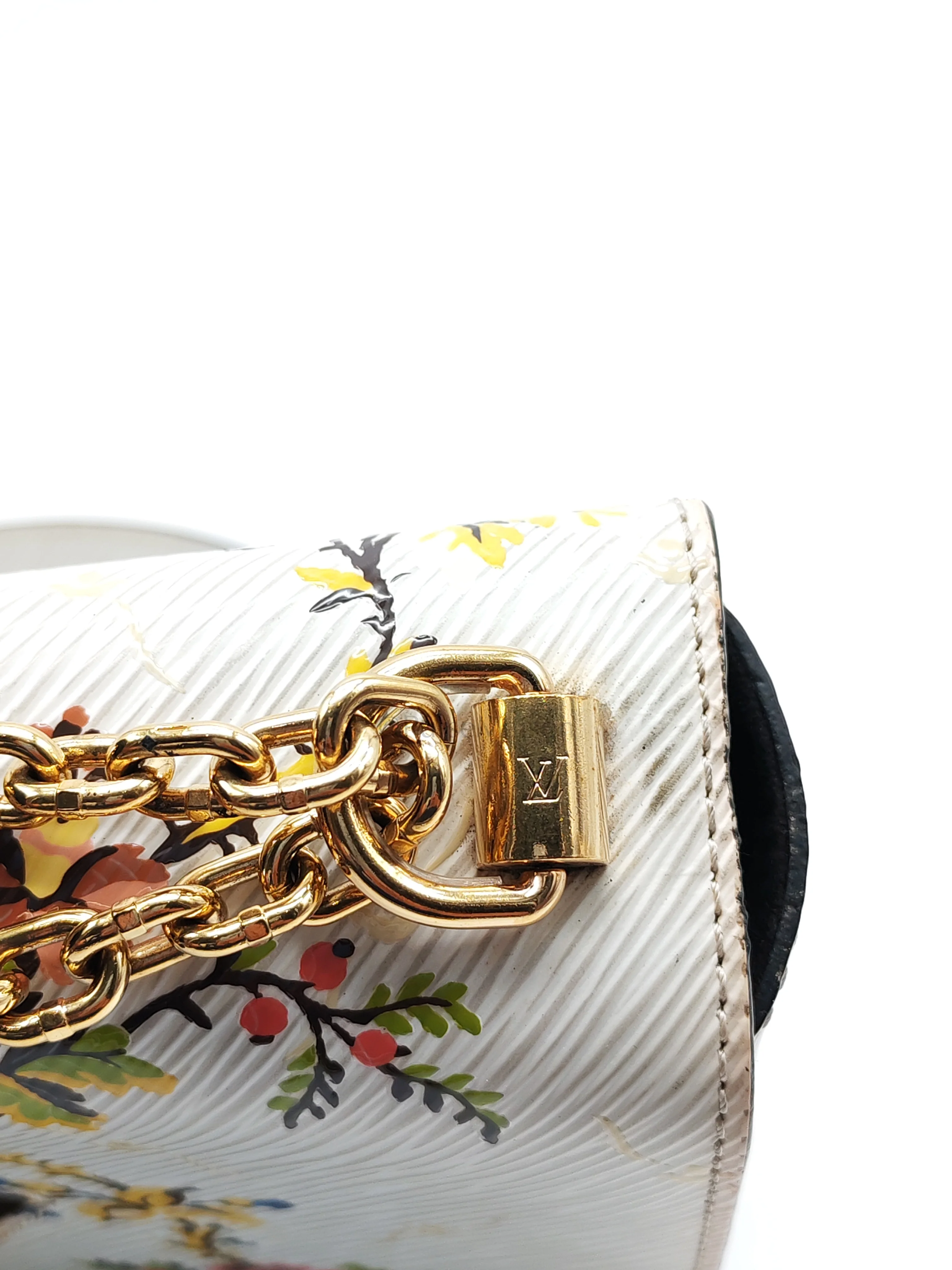 Louis Vuitton Twist Lock MM in White Romantic Blossom Epi Leather & Gold Hardware (Date Code: SR0138) - Image 23