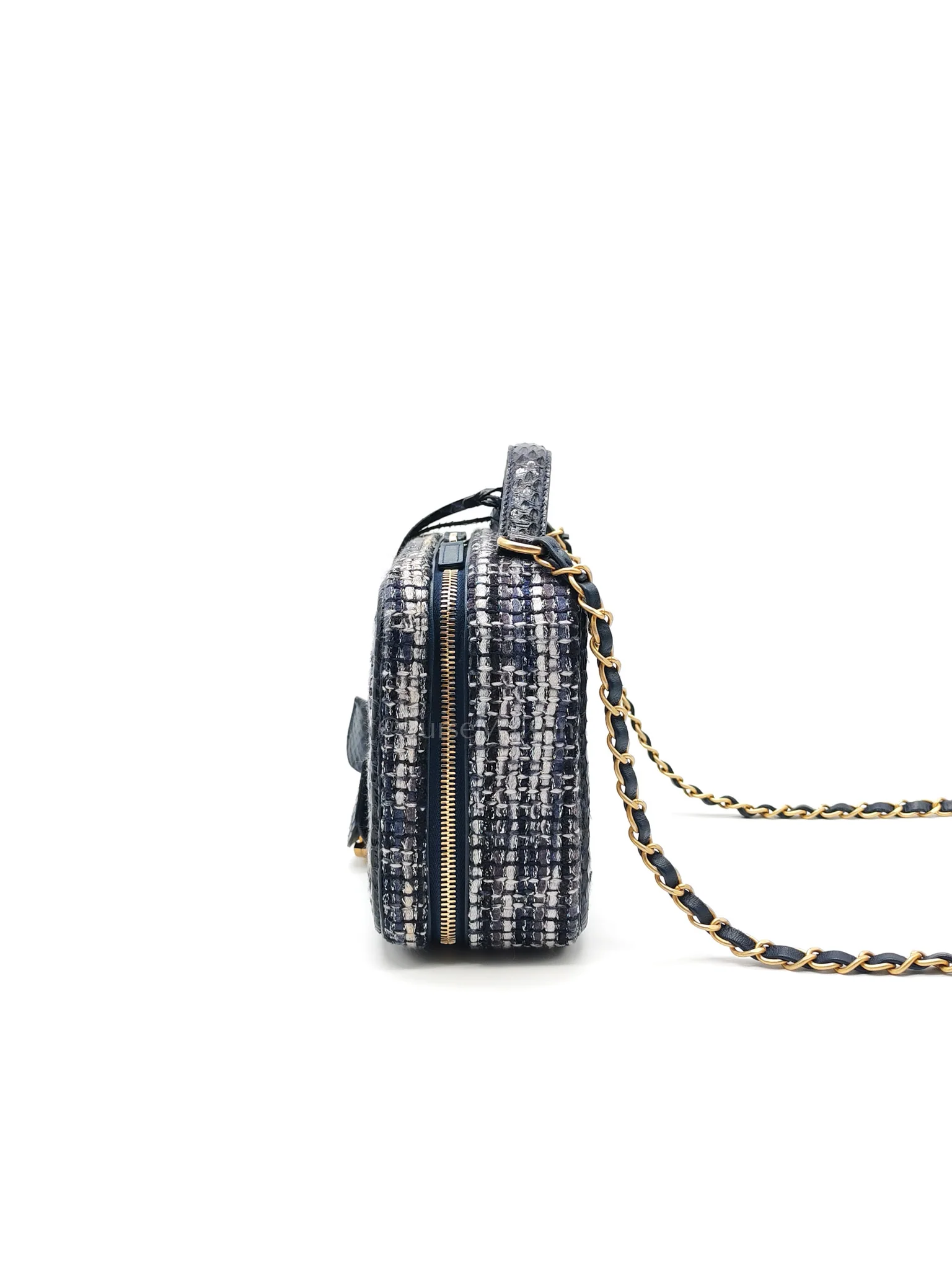 Chanel Vanity Case Filigree Medium in Navy Tweed Python Aged Gold Hardware (Series 25) - Image 5