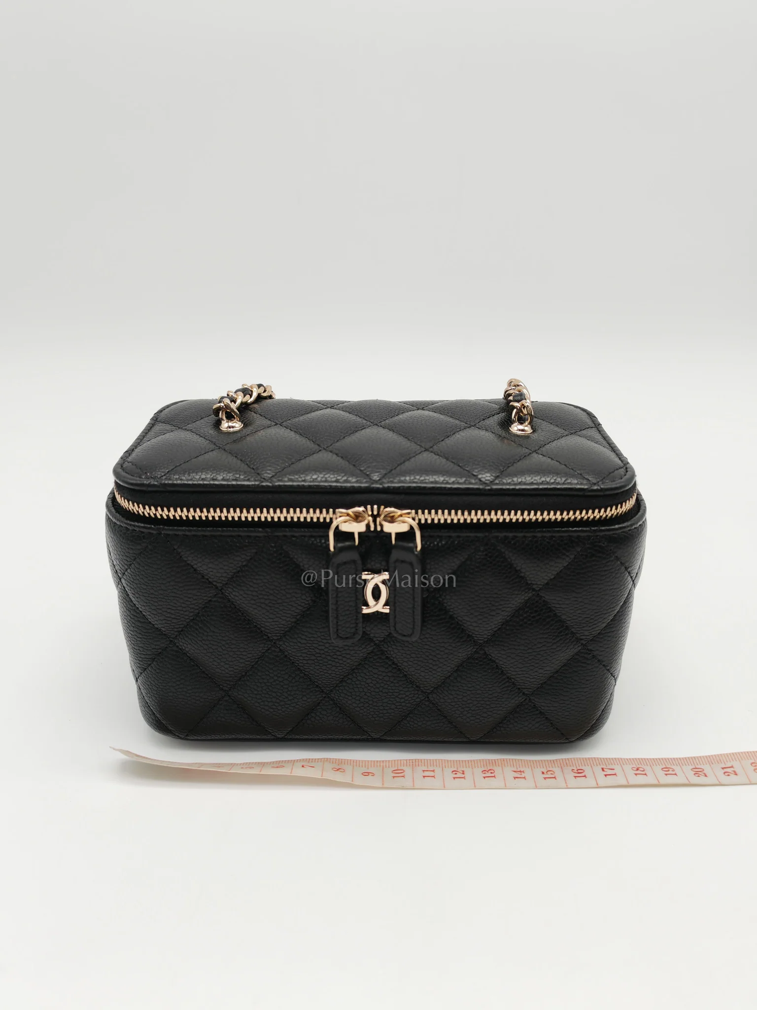 Chanel Vanity Case Small in Black Caviar Leather Light Gold Hardware (Series 31) - Image 20