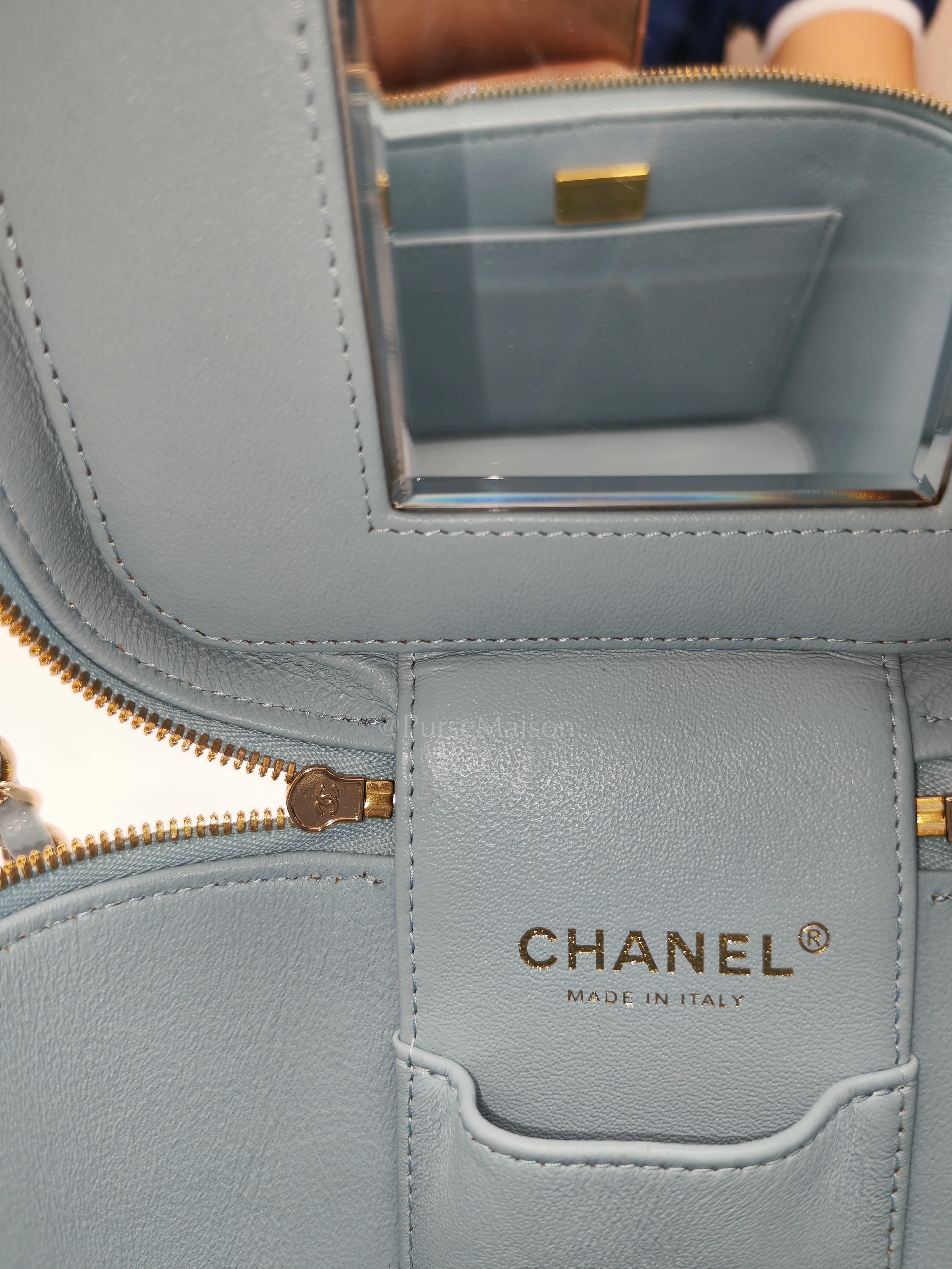 Chanel Vanity Case Small in Light Blue Quilted Caviar Leather & Light Gold Hardware Microchip - Image 23