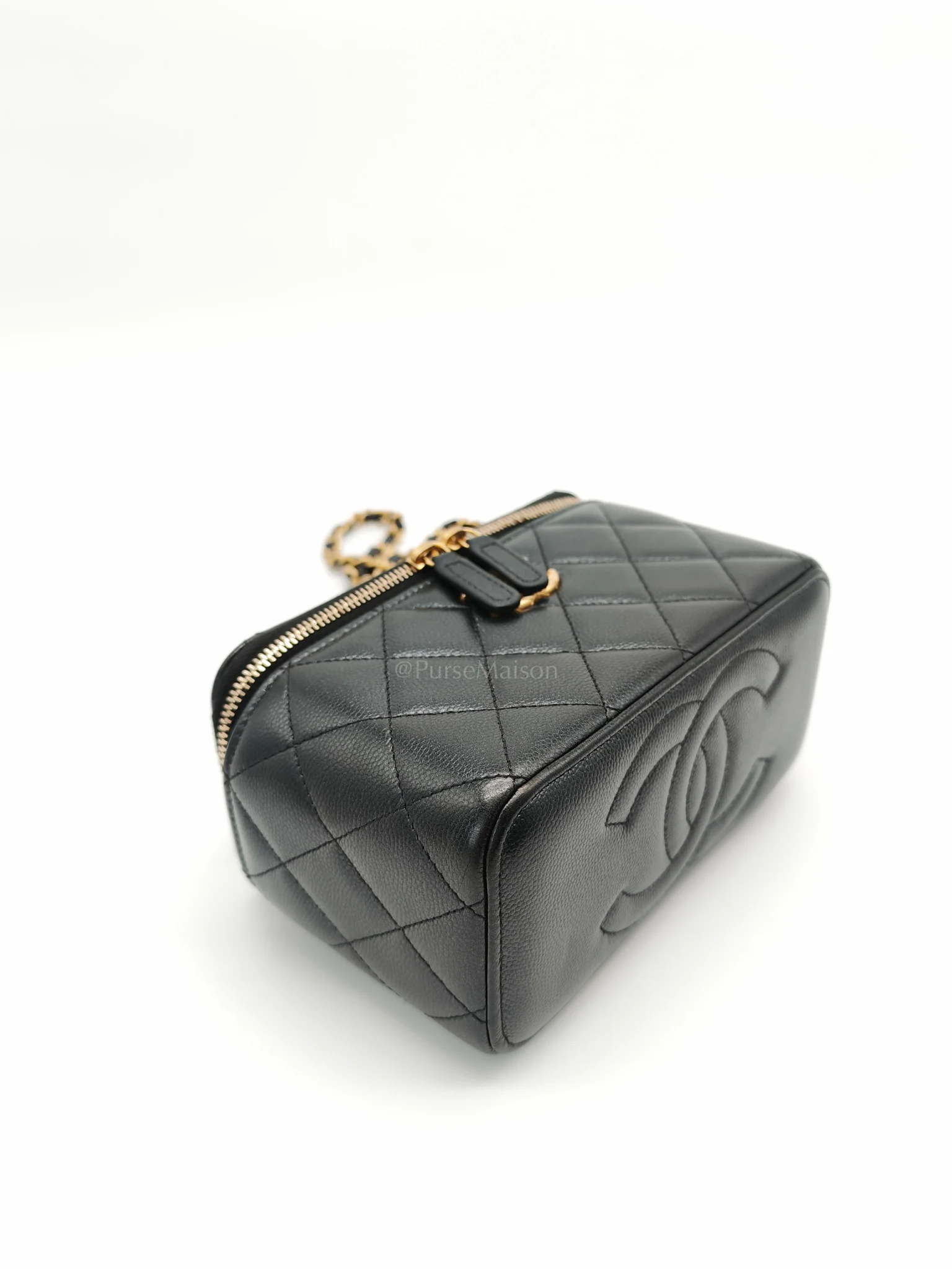 Chanel Vanity in Black Iridescent Caviar Leather and Aged Gold Hardware with Adjustable Chain Strap (Microchip) - Image 8