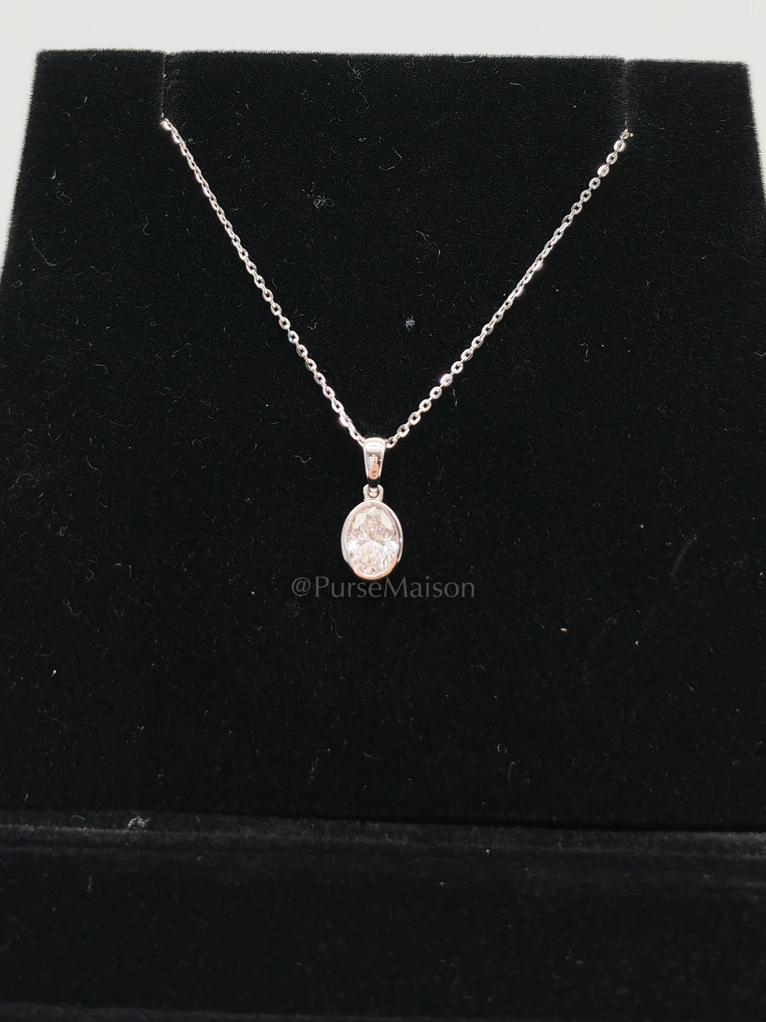 Diamond 18k 1.55gms. 0.5cts. VS1 to VVS1 (Clarity) E to H (Color) Natural Diamond White Gold Necklace (18 inches) - Image 2