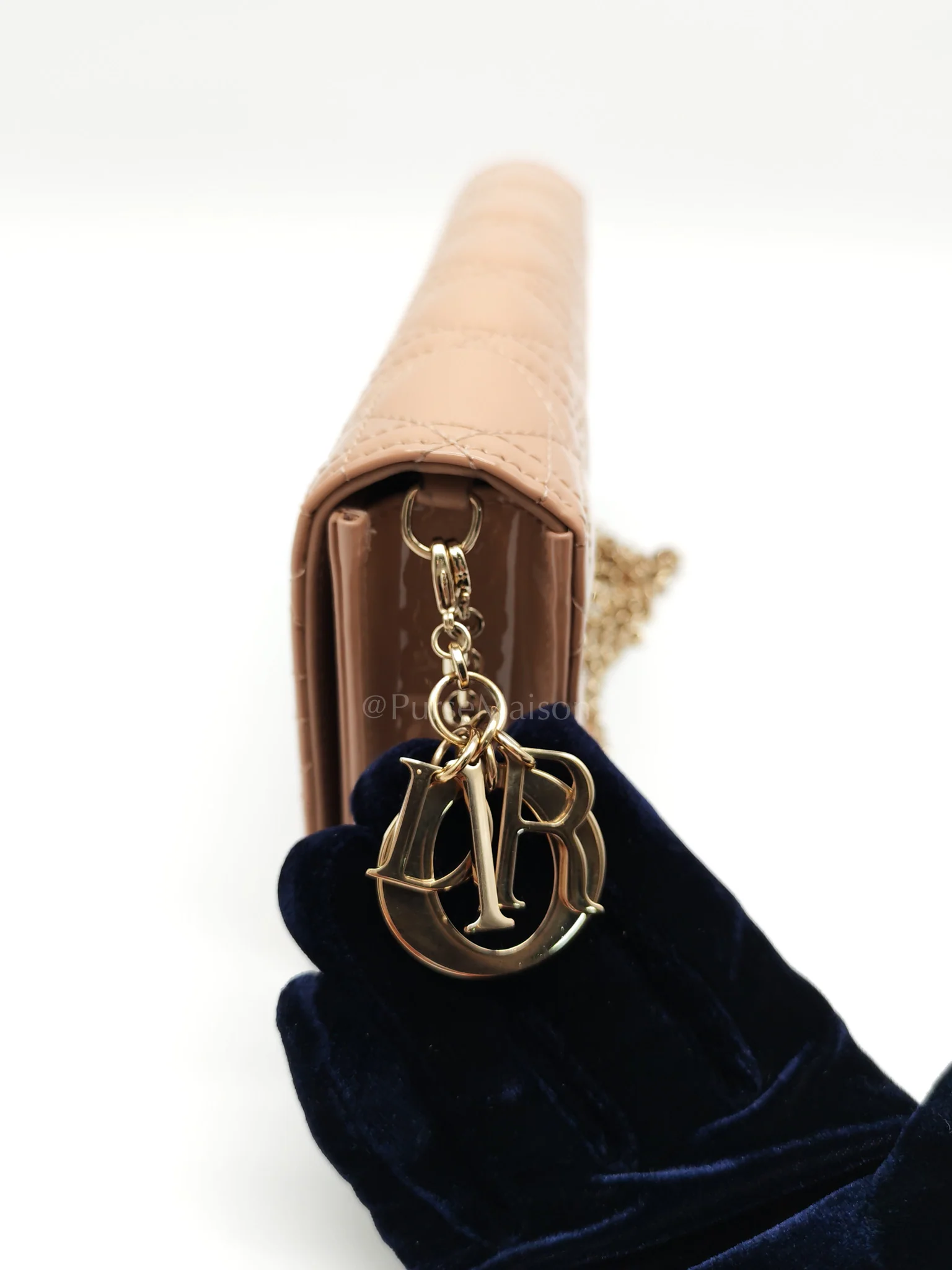 Christian Dior Wallet On Chain (WOC) Rose des Vents Cannage Patent Leather Chain Bag - Image 15