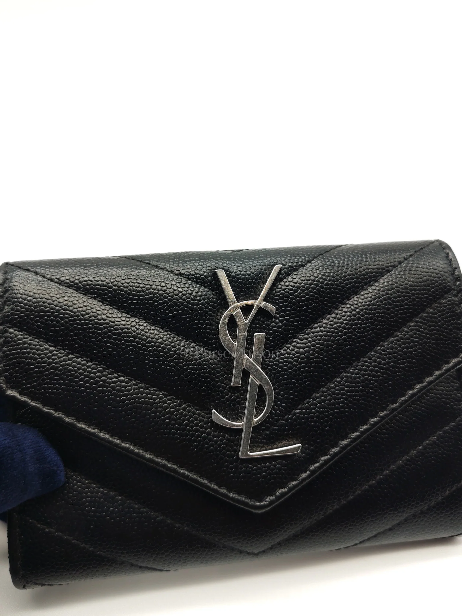 Yves Saint Laurent Chevron Wallet in Black Grain de Poudre Leather and Silver Hardware - Image 15
