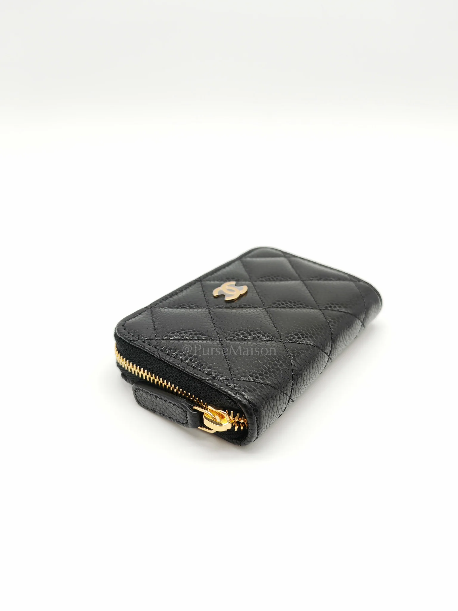 Chanel Zipped Card Holder in Black Caviar Leather & Gold Hardware Microchip - Image 8